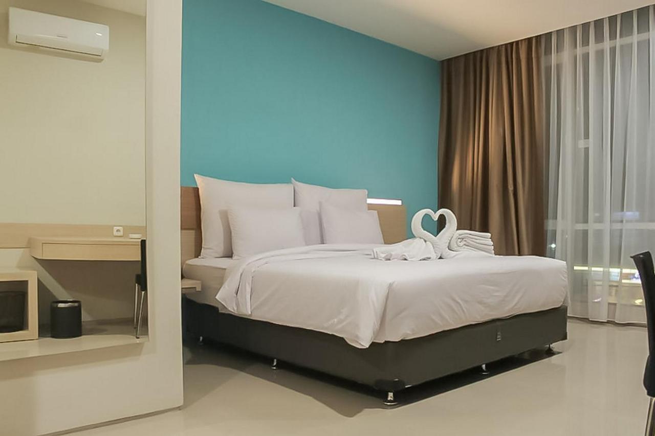 Hotel Mutiara Mitra Reddoorz Padangsidimpuan エクステリア 写真